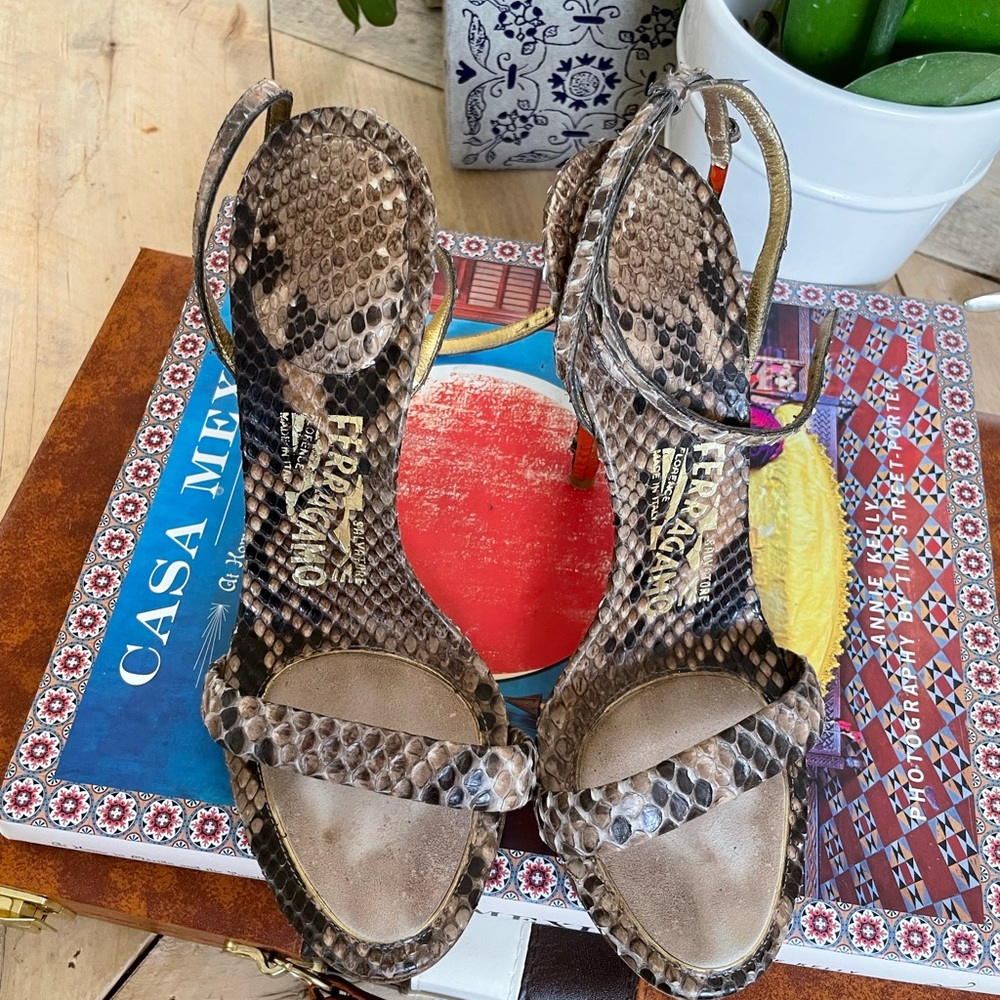 Ferragamo snake skin heels Size 6 - Picture 2 of 8